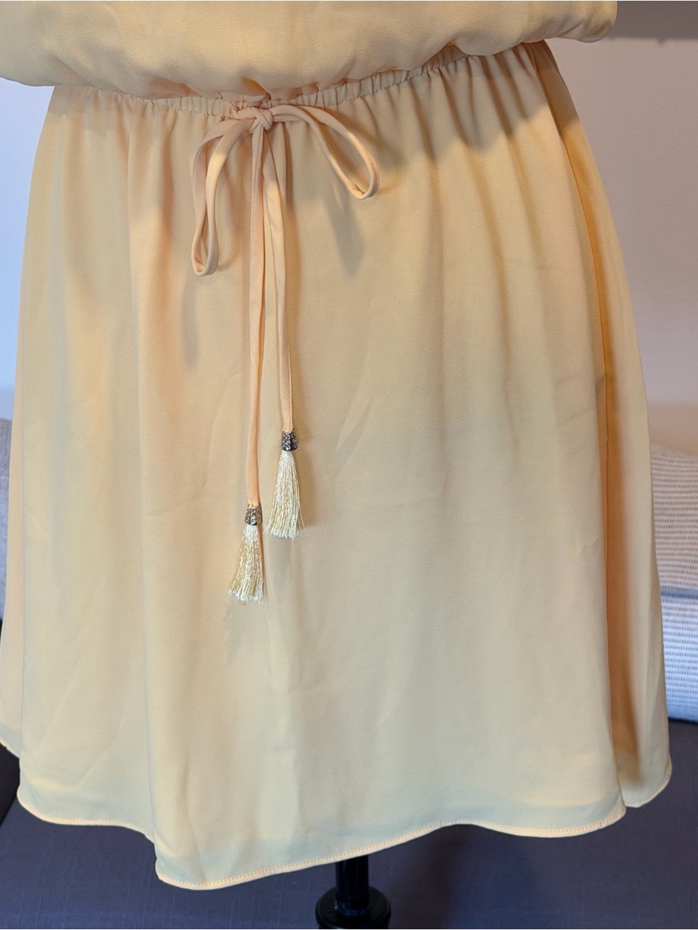WHBM Yellow Sleeveless Chiffon Dress Drawstring Gold Hardware Size 8 NWT - Picture 5 of 8